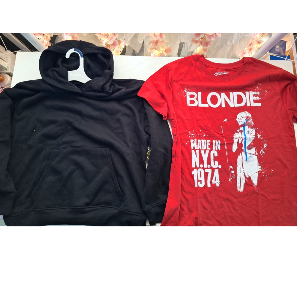 Girls Hoodie & t-shirt size L 10/12